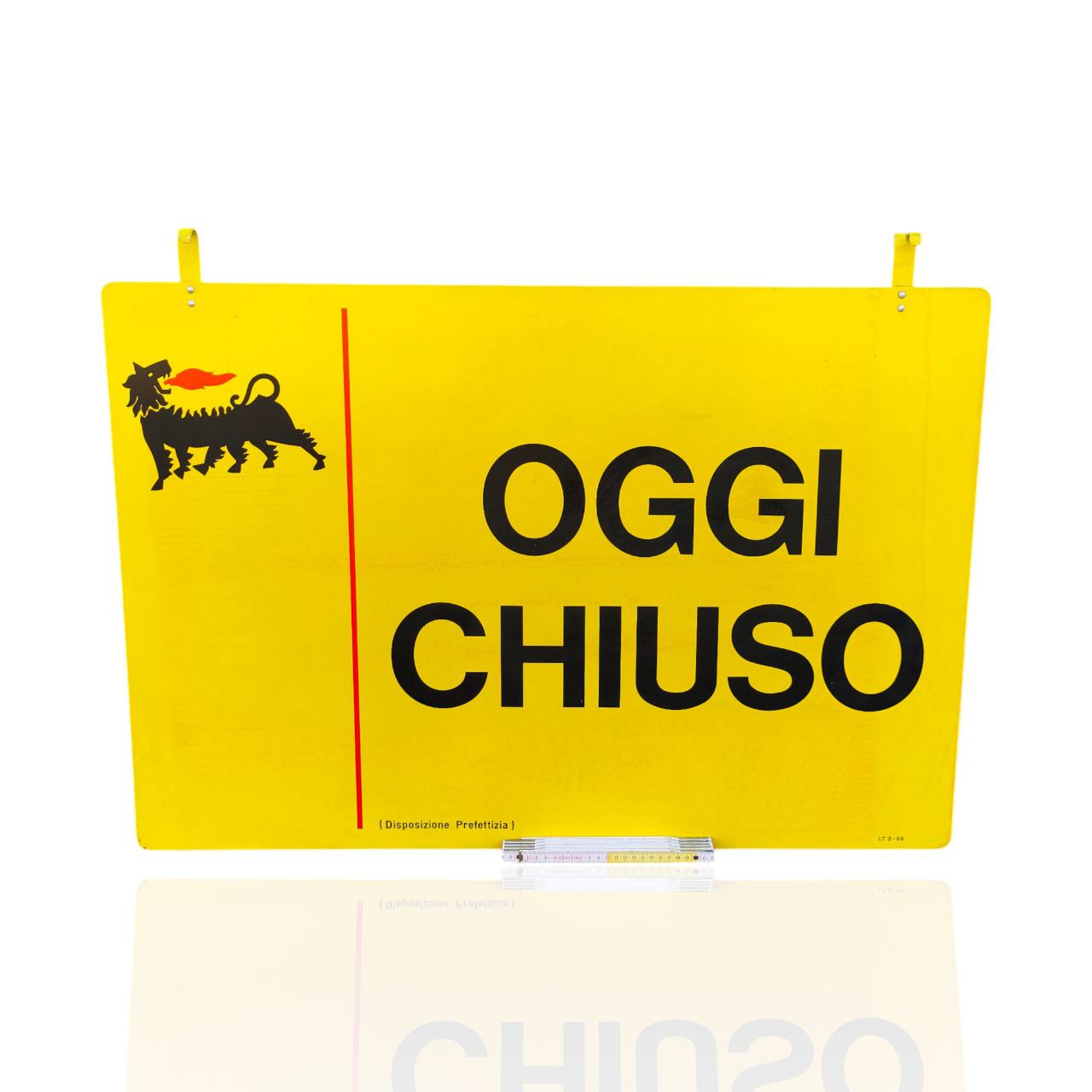 Advertising sign - AGIP closed today