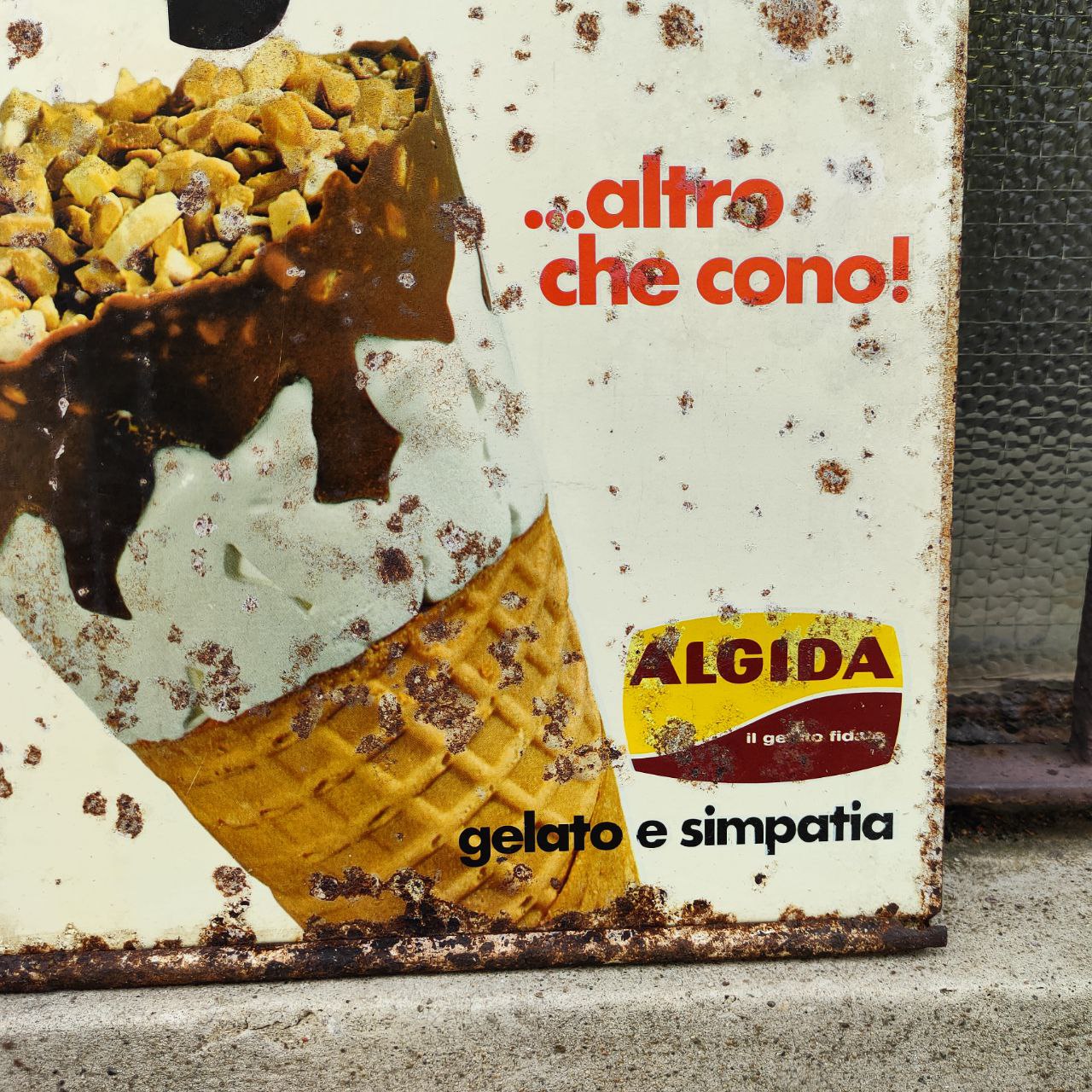 Advertising sign - Cornetto Algida