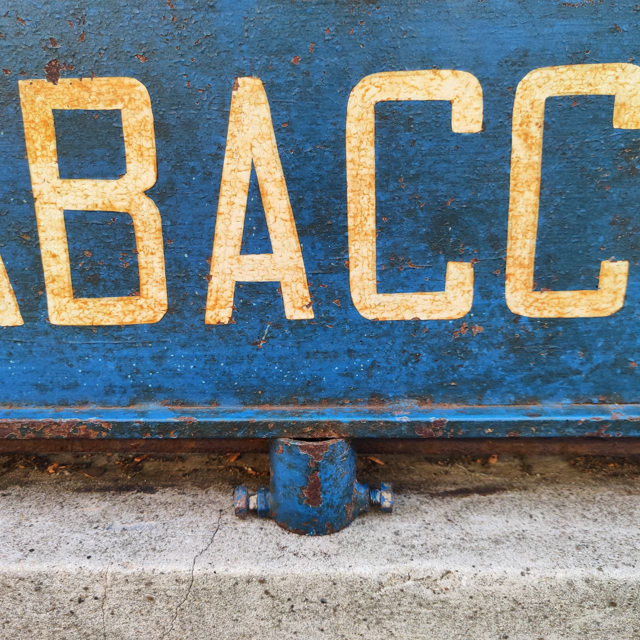 Sign - Tobacco