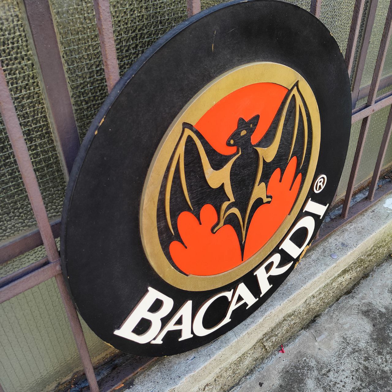 Advertising sign - Bacardí