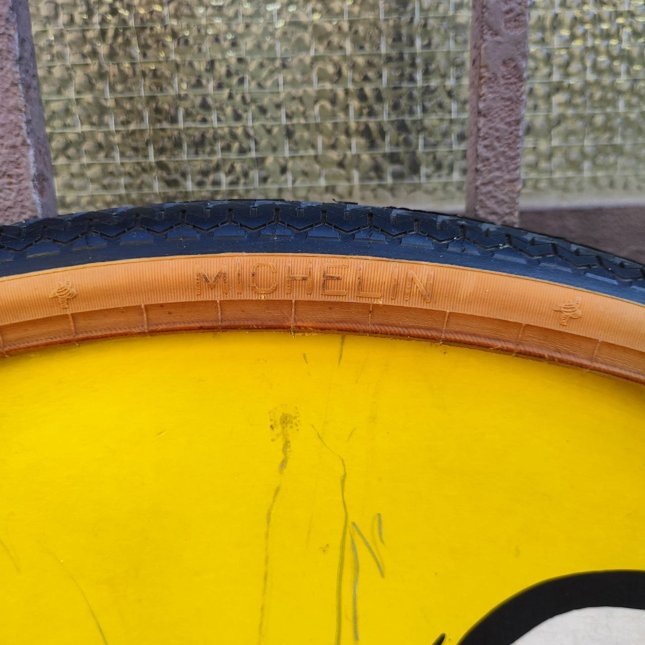 Advertising sign - Michelin World Tour