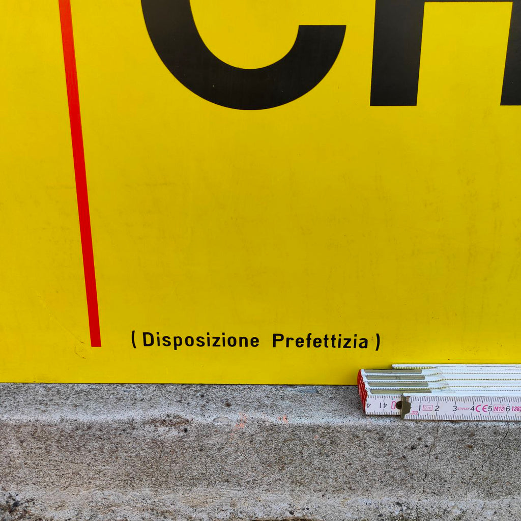 Advertising sign - AGIP closed today