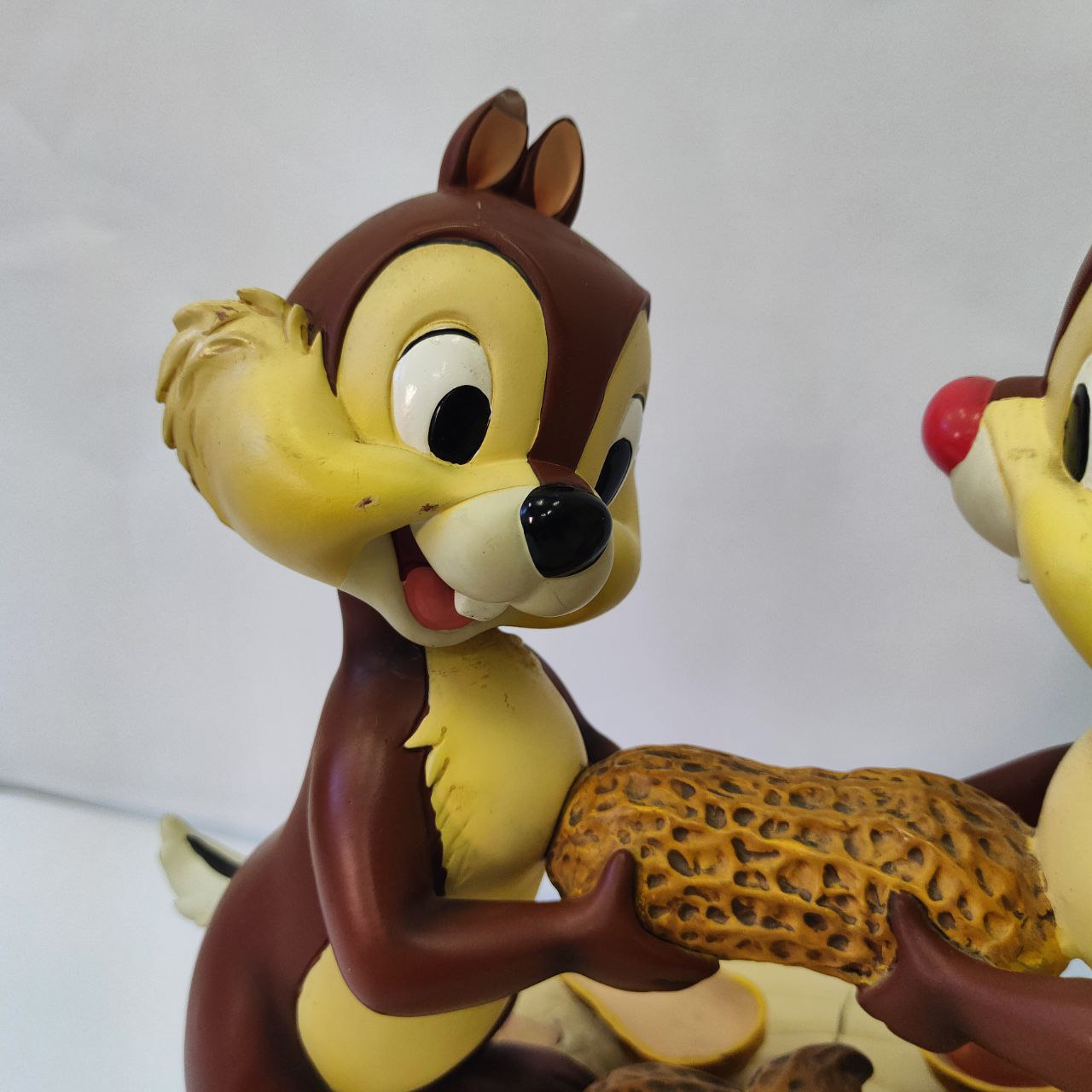 Chip 'n Dale Figurine