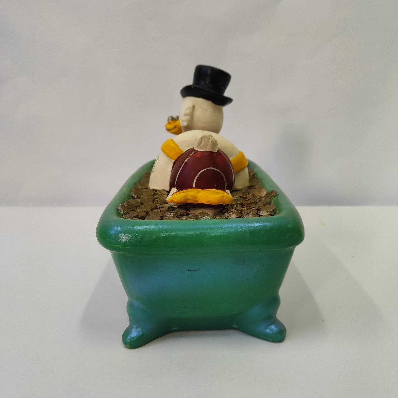 Statuette - Uncle Scrooge in the bathtub