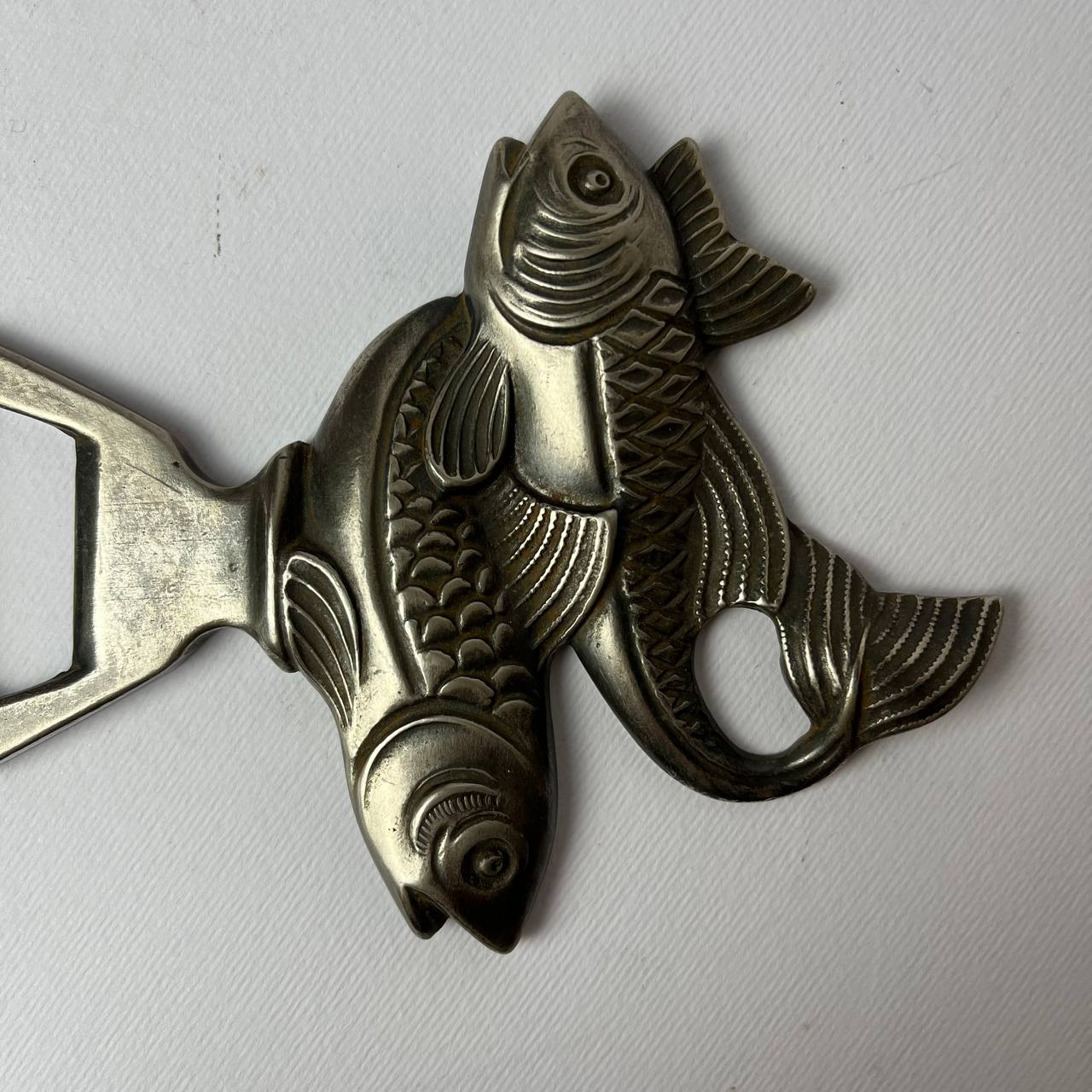 Bottle opener with fish
