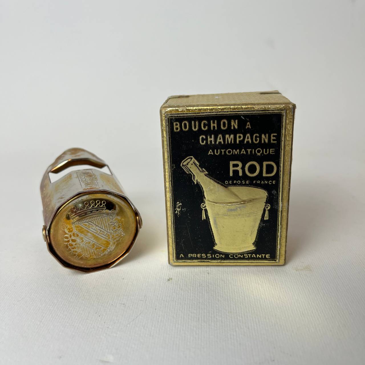 Champagne cork prototype