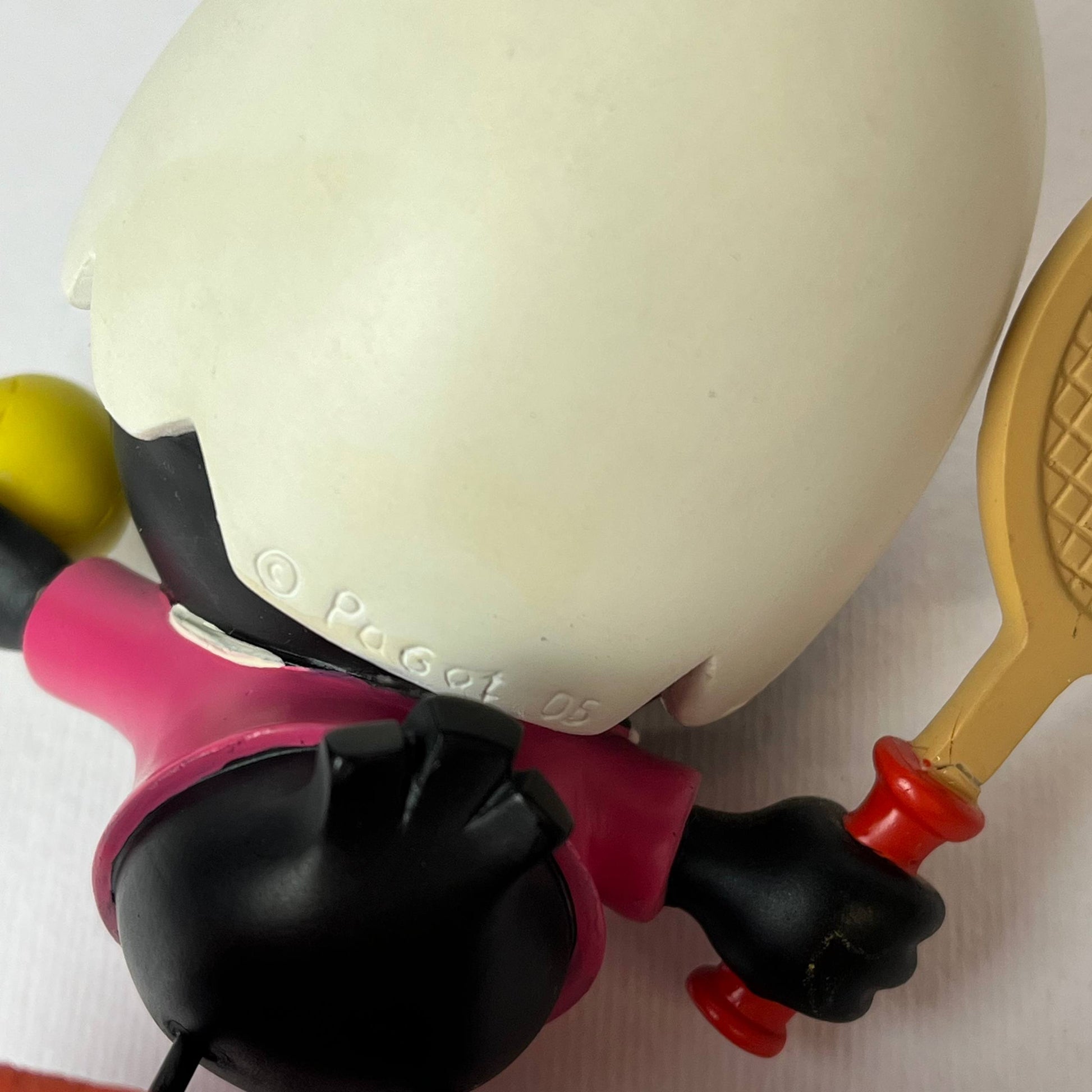 Statuette - Calimero tennis player