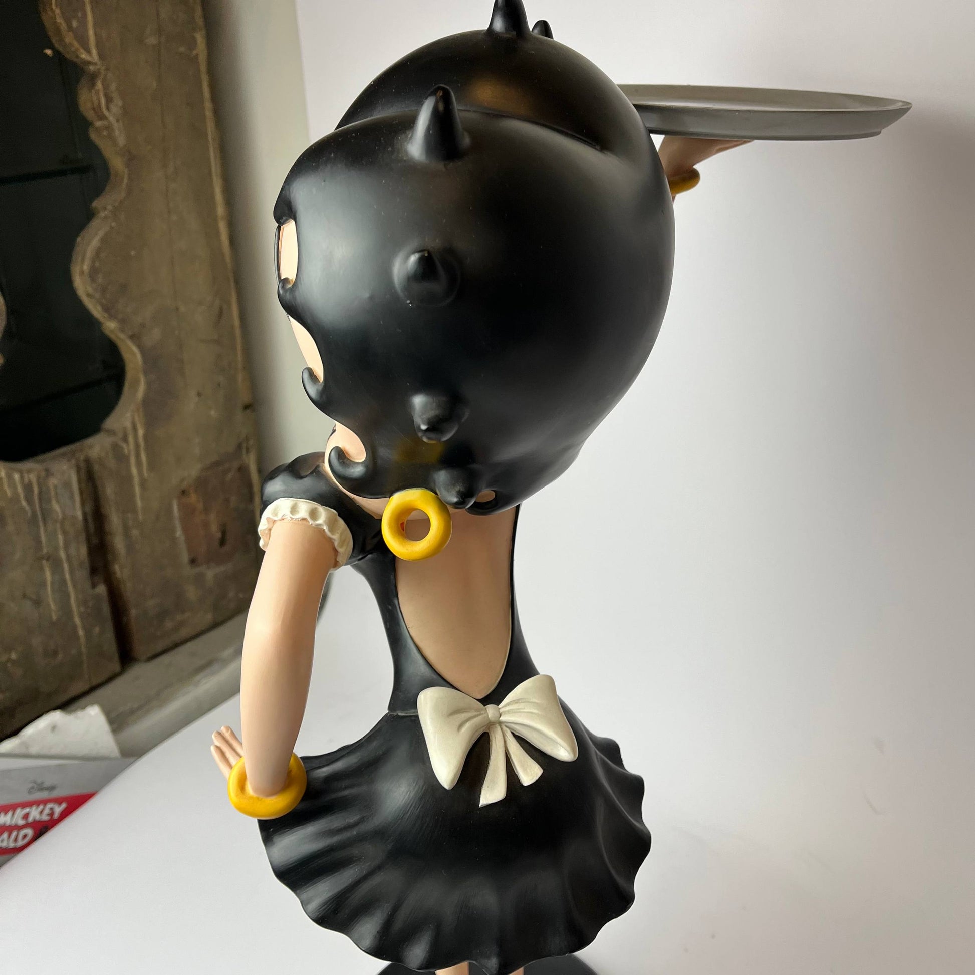 Statue - Betty Boop Waitress with Tray
