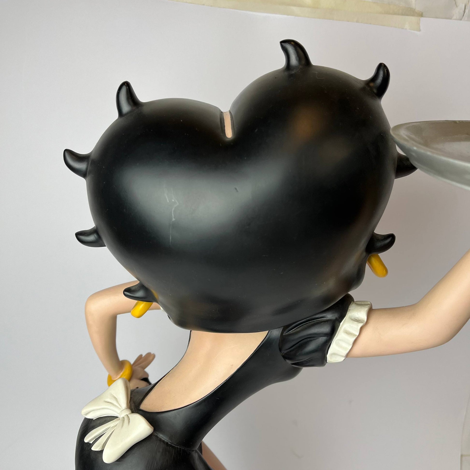 Statue - Betty Boop Waitress with Tray