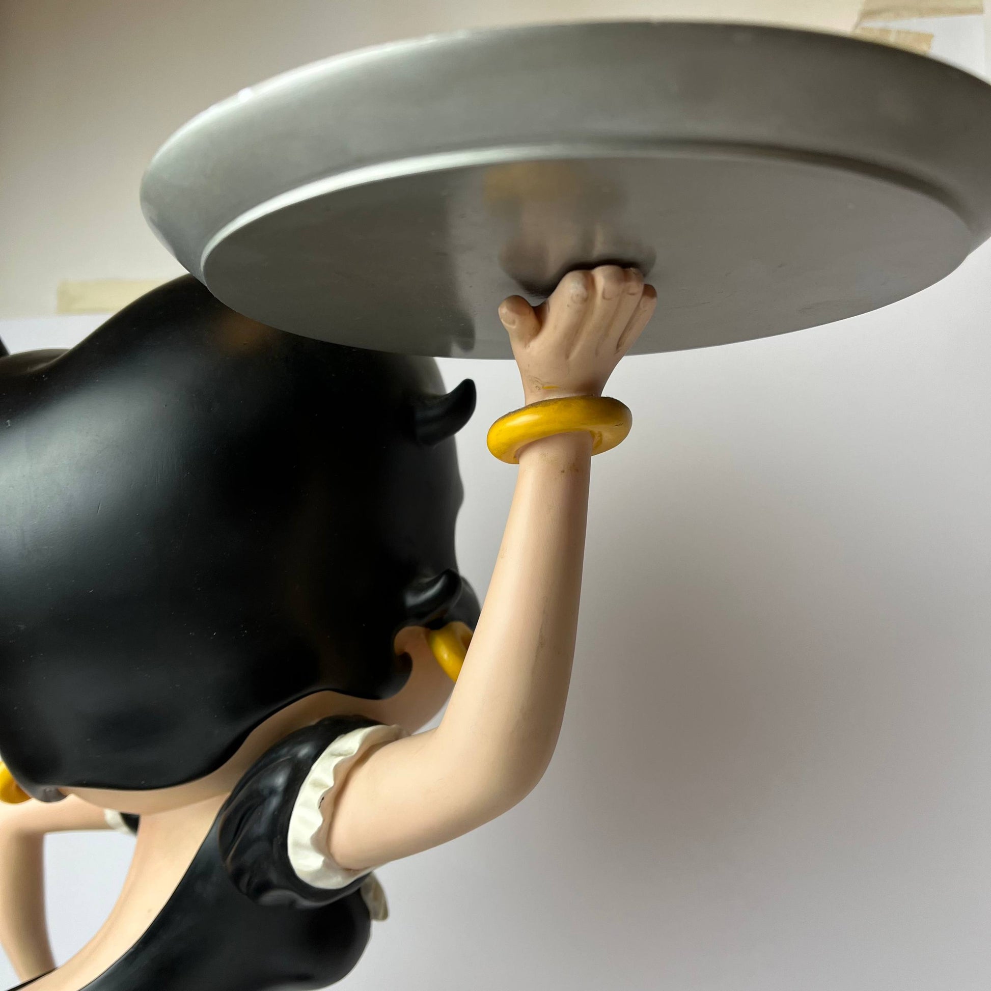 Statue - Betty Boop Waitress with Tray