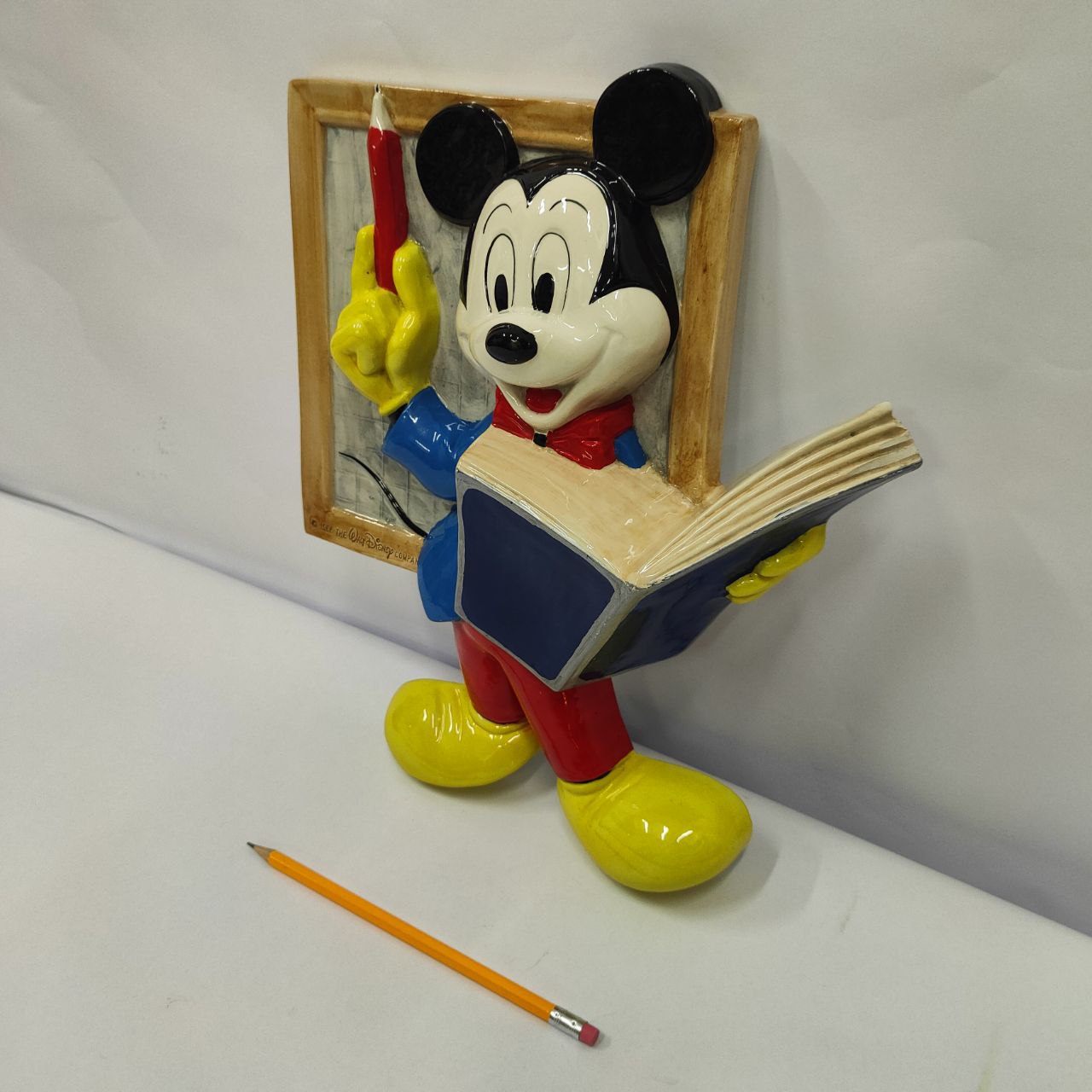 Bas-relief - Mickey Mouse, Disney Master