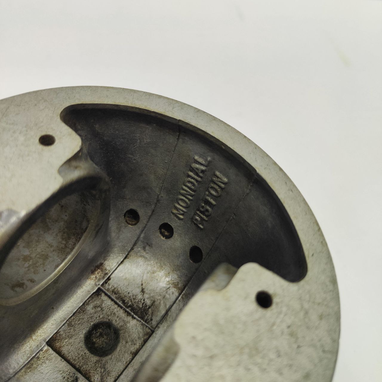 Ashtray - Mondial Piston