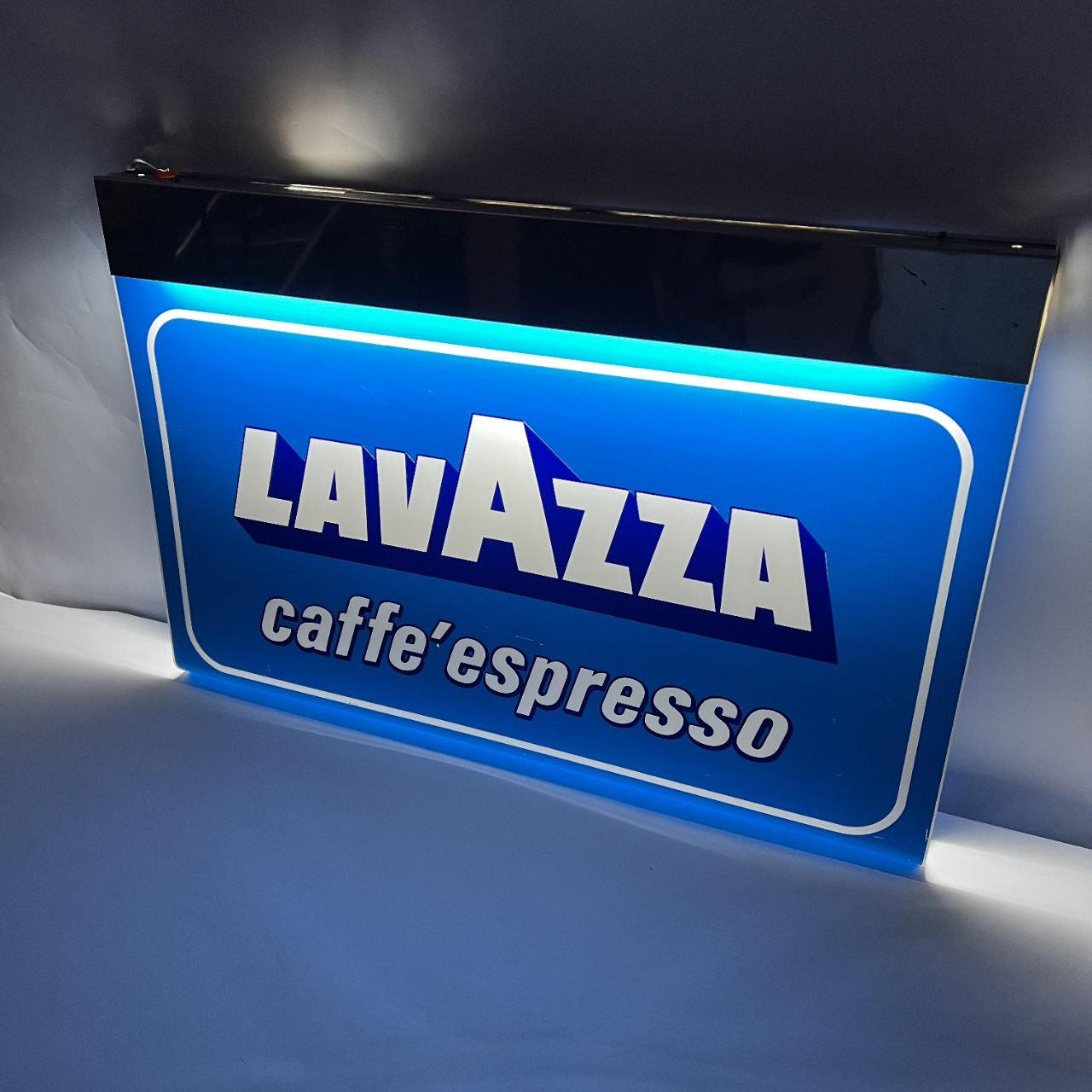 Insegna luminosa - Lavazza caffè espresso