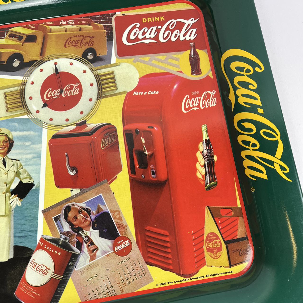 Vassoio pubblicitario - Coca-Cola Decades of Collectibles 1940s