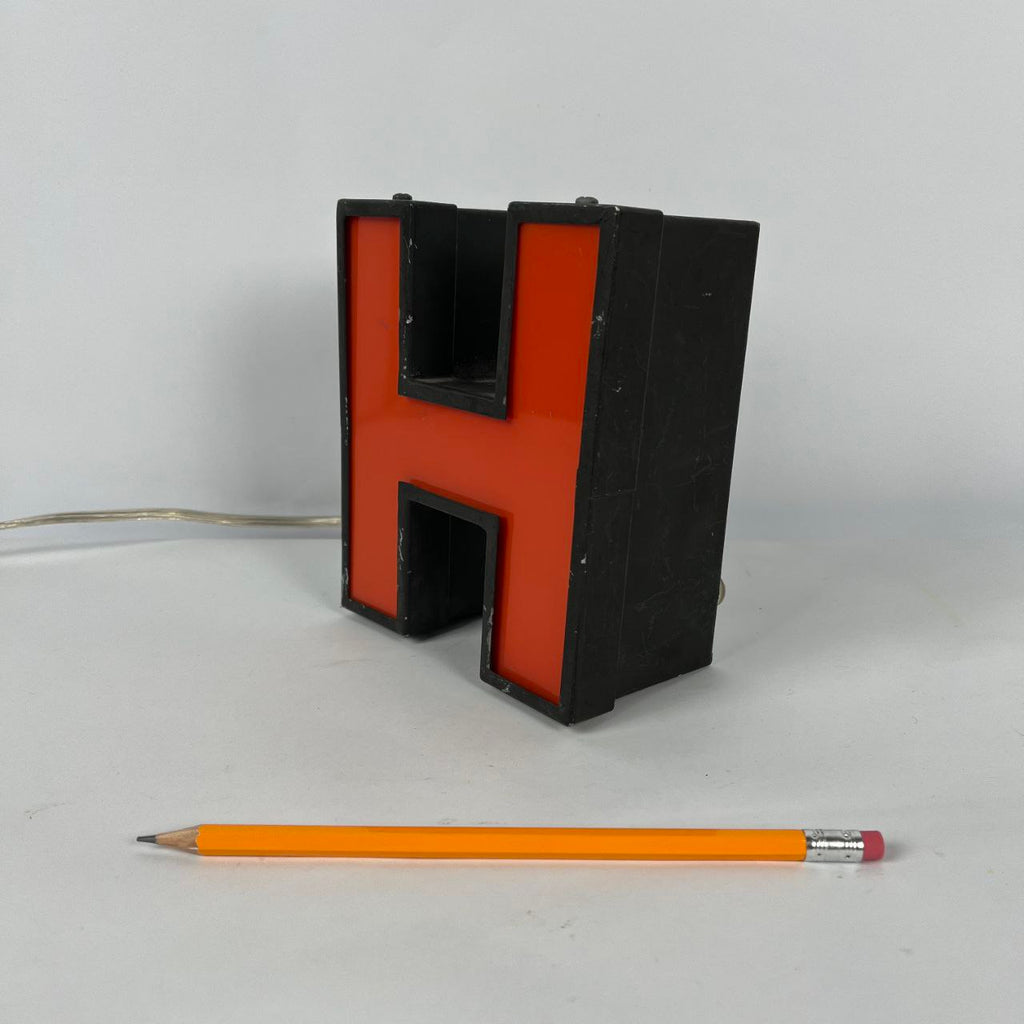 Insegna luminosa - Lettera "H" | Anni '80