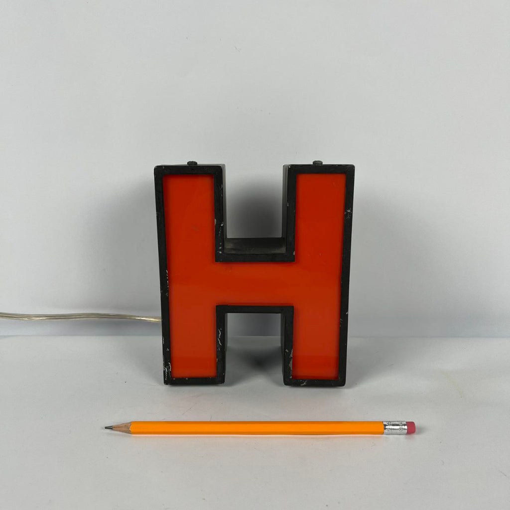 Insegna luminosa - Lettera "H" | Anni '80