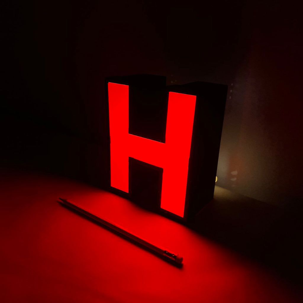 Insegna luminosa - Lettera "H" | Anni '80