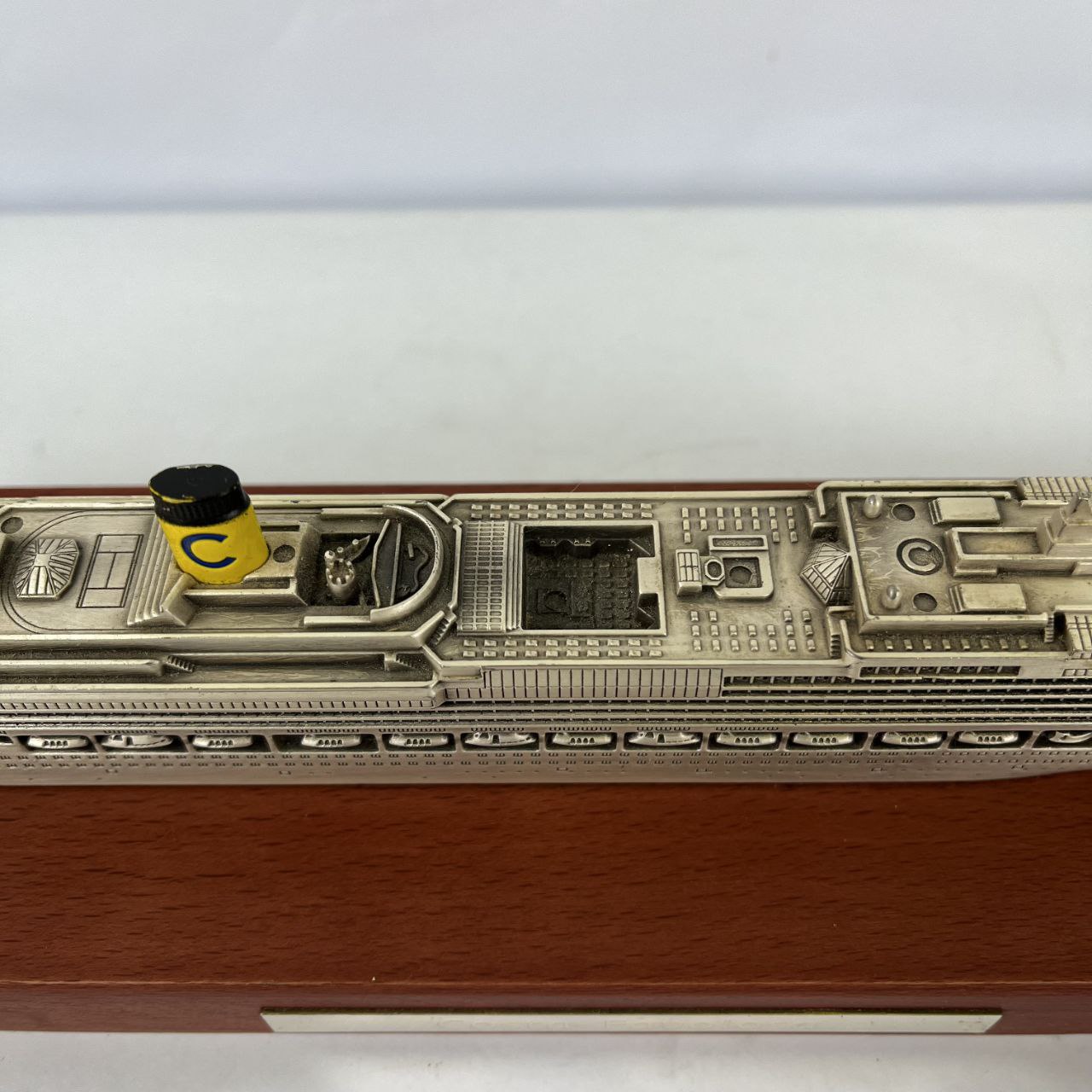 Costa Favolosa model