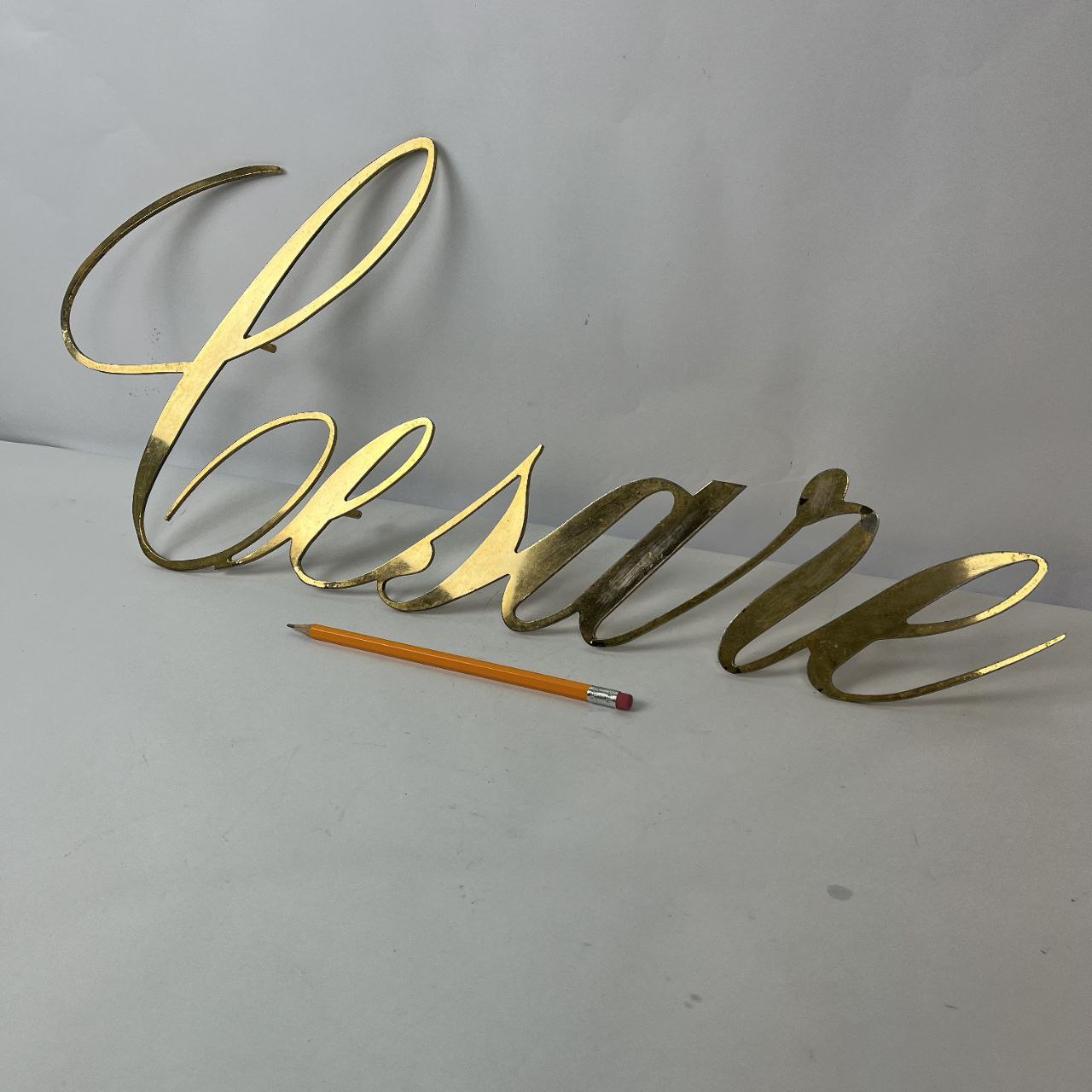 Insegna in ottone - Cesare