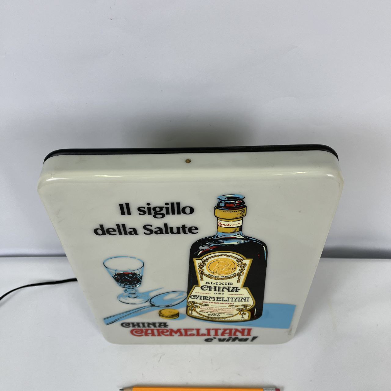 Insegna luminosa - China Carmelitani