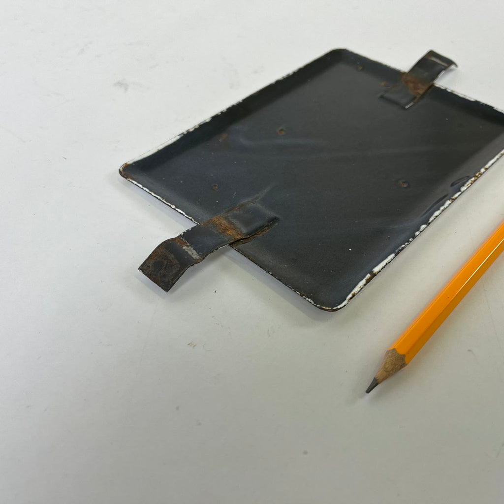 Enameled plaque - Civic 33