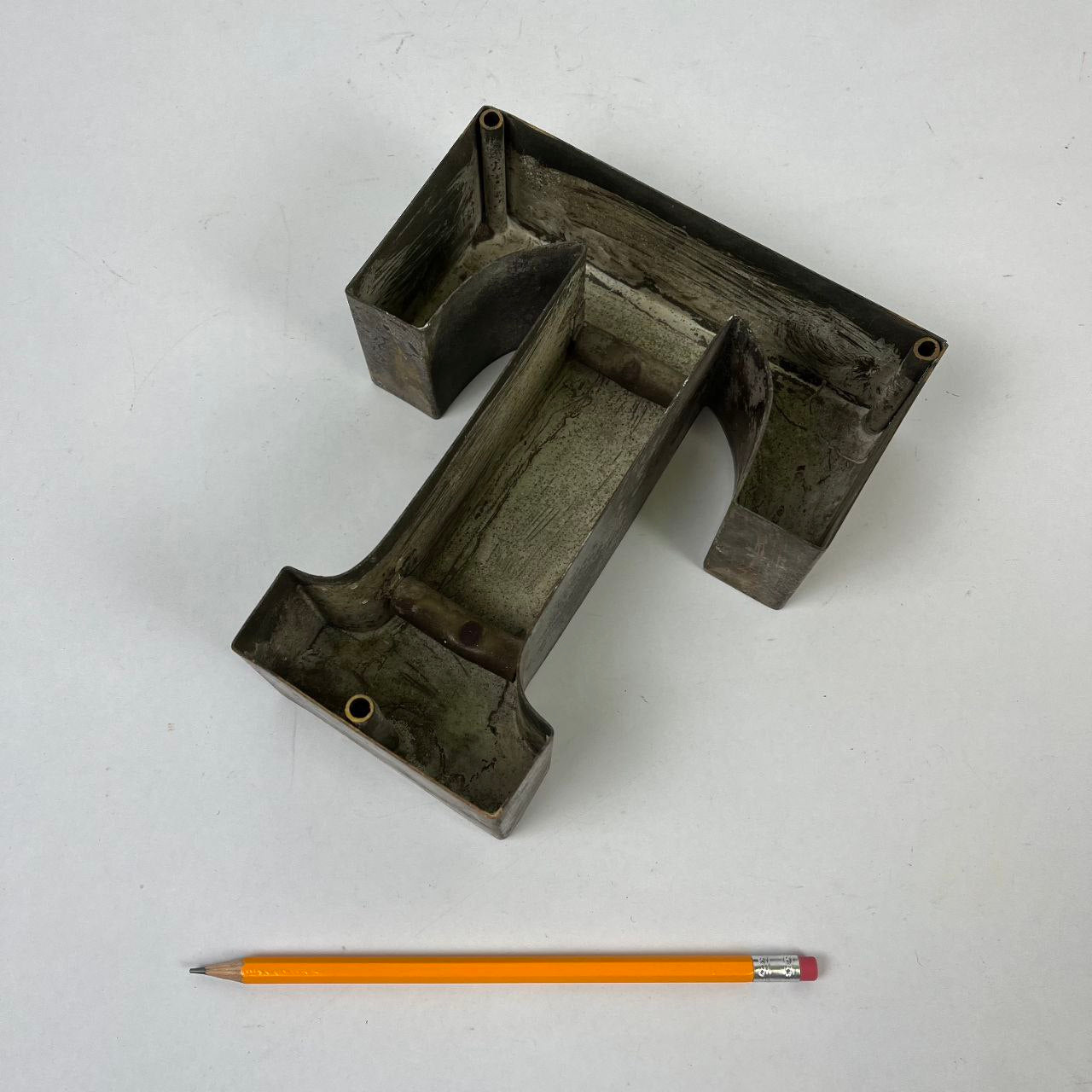 Insegna - Lettera "T"