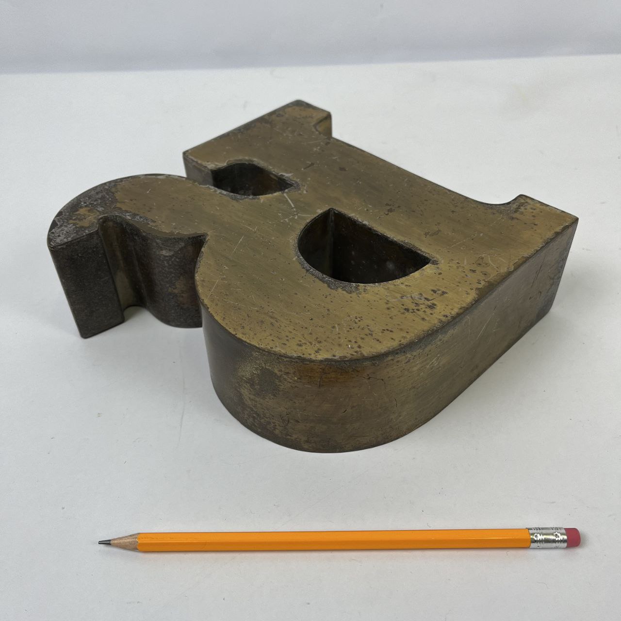 Insegna - Lettera "R"