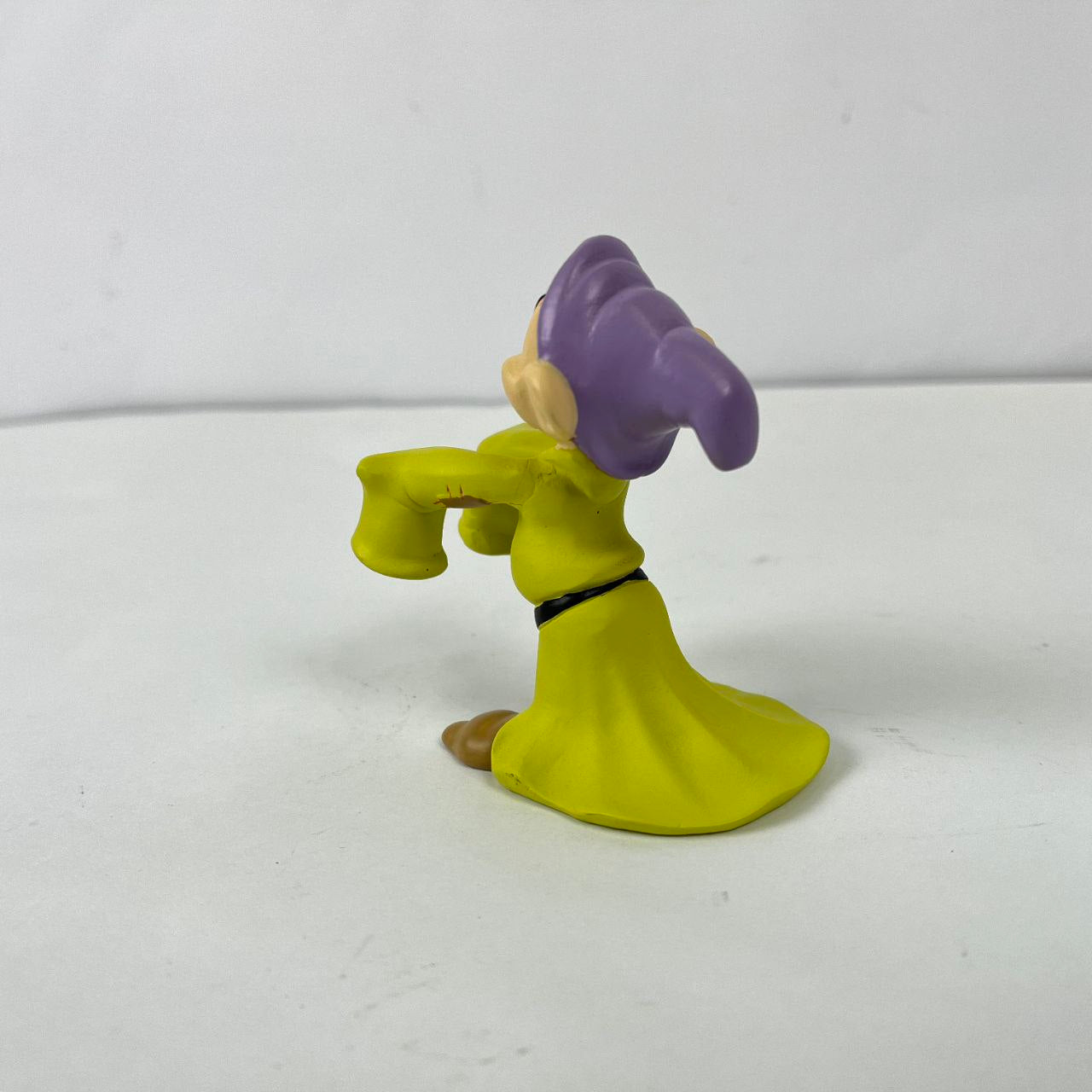 Statuette - Sleepy the Seven Dwarfs