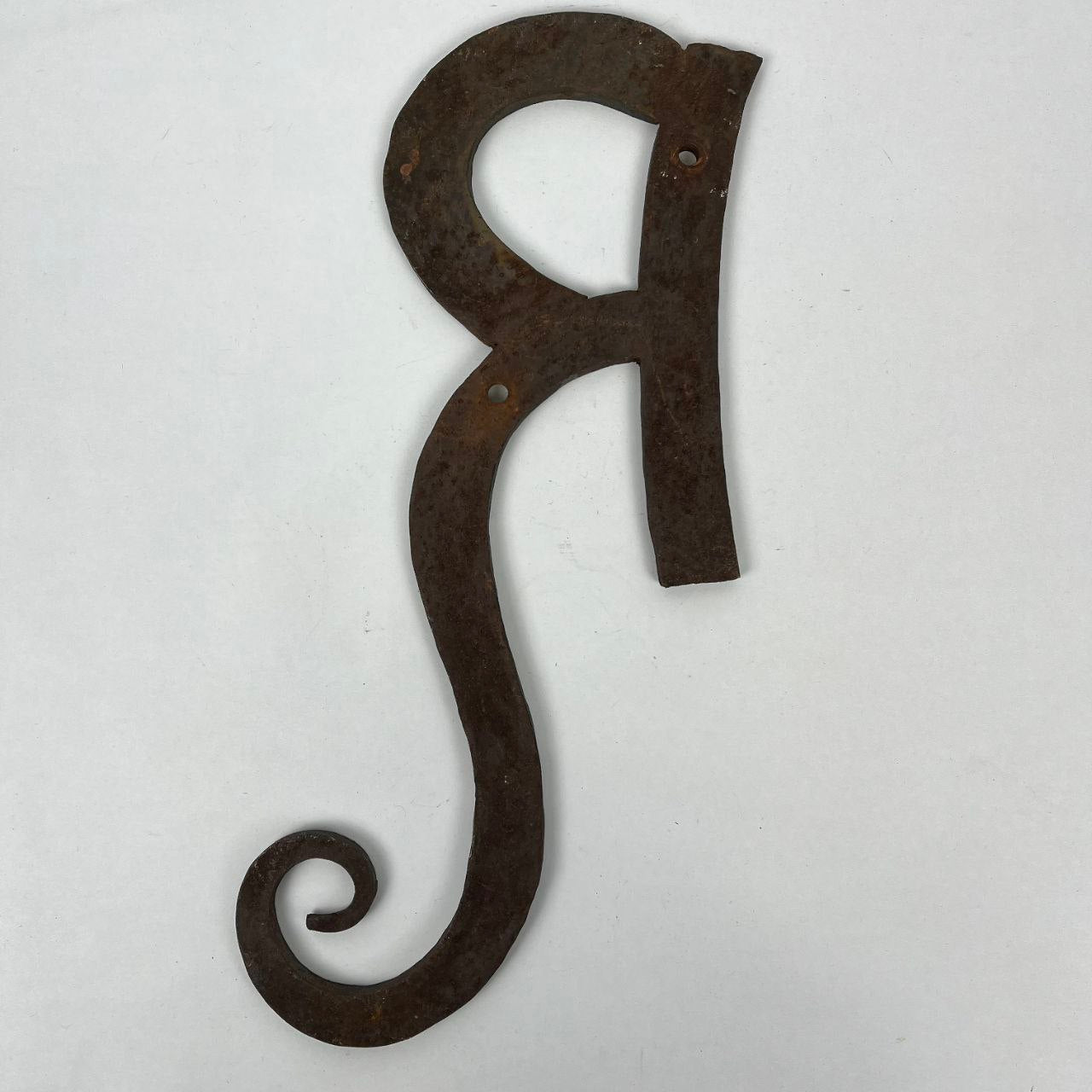 Insegna - lettera "R" in ferro battuto | Anni '80