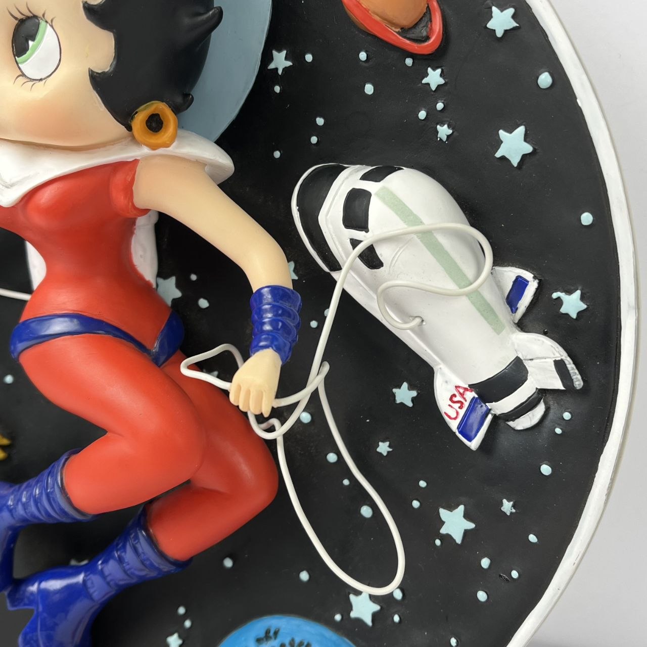 Piatto a rilievo Betty Boop - Astronaut Betty | 1999