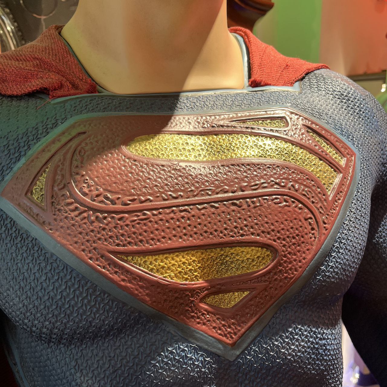 Statua Life-Size Superman Justice League - Omox 2016