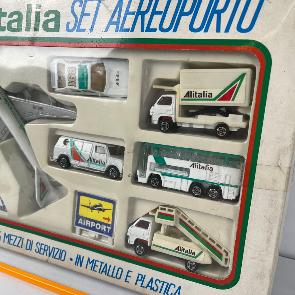 Alitalia - Airport Set, Boeing 747
