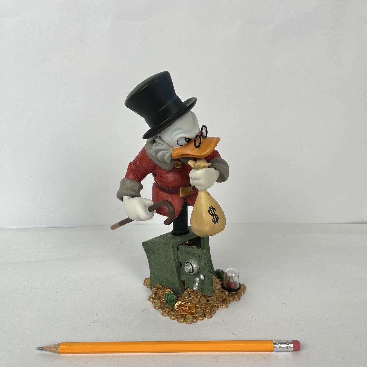 Statuetta - Scrooge McDuck Walt Disney Showcase Collection, autografo di Rubén Procopio