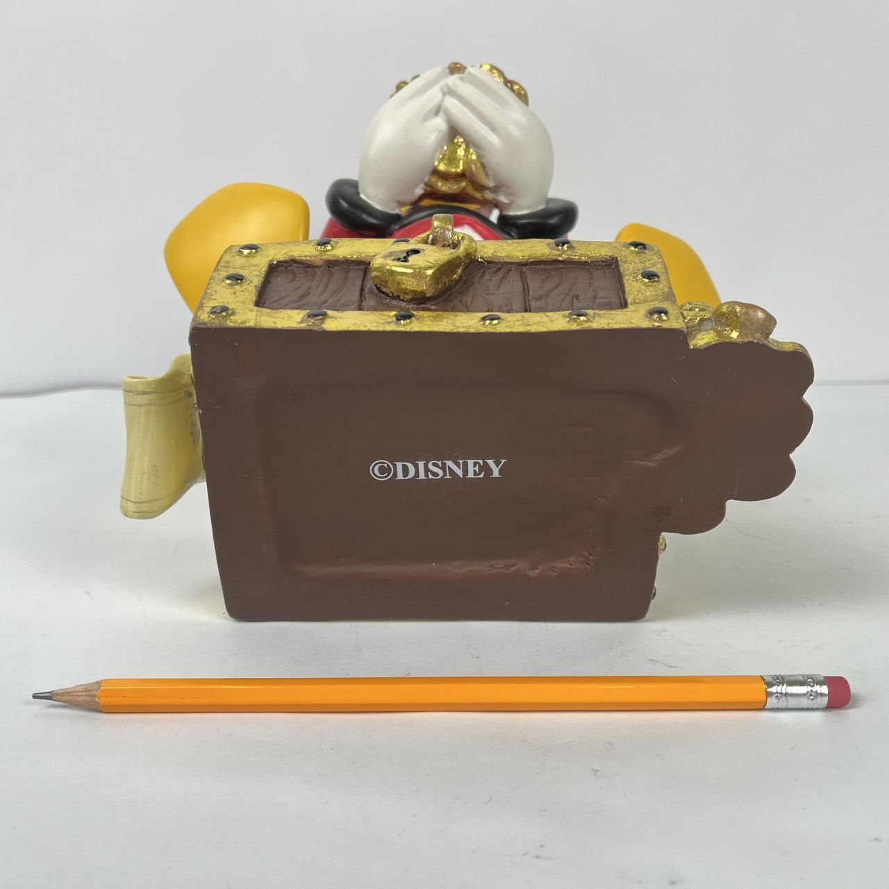 Statua - Zio Paperone sul Forziere – Disney