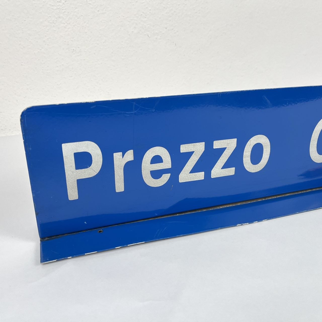 Insegna - Fina Prezzo Consigliato