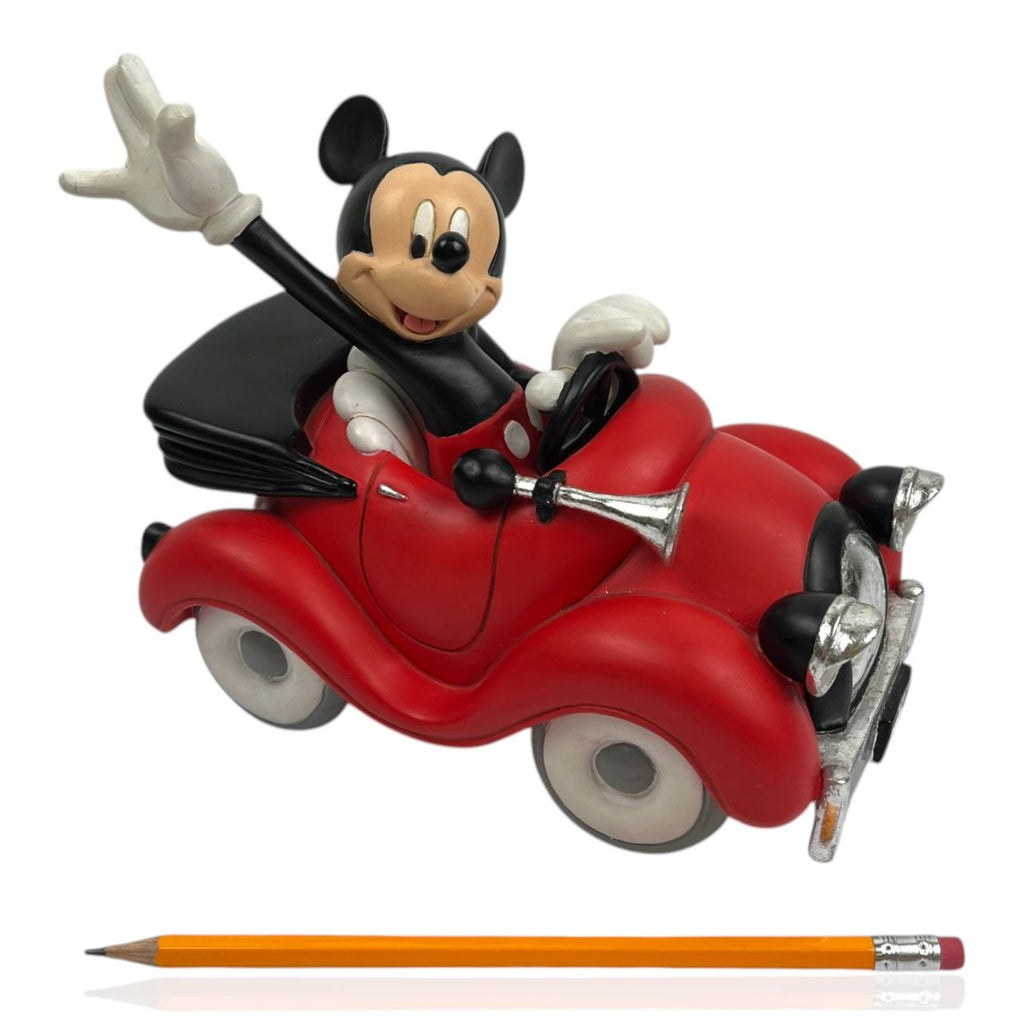 Statuetta - Topolino Con Auto Rossa Decappottabile, Disney