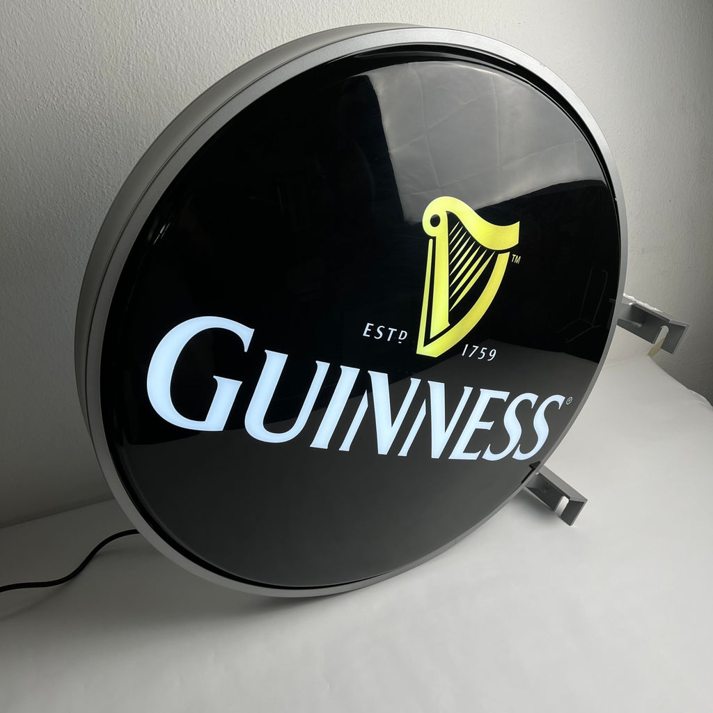 Insegna luminosa Guinness