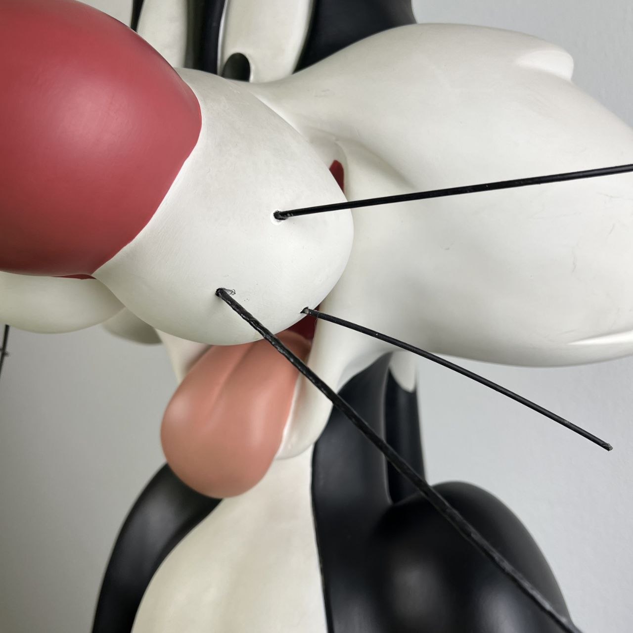 Statua life size Gatto Silvestro e Titti Maggiordomo – Originale Warner Bros. c. 2000