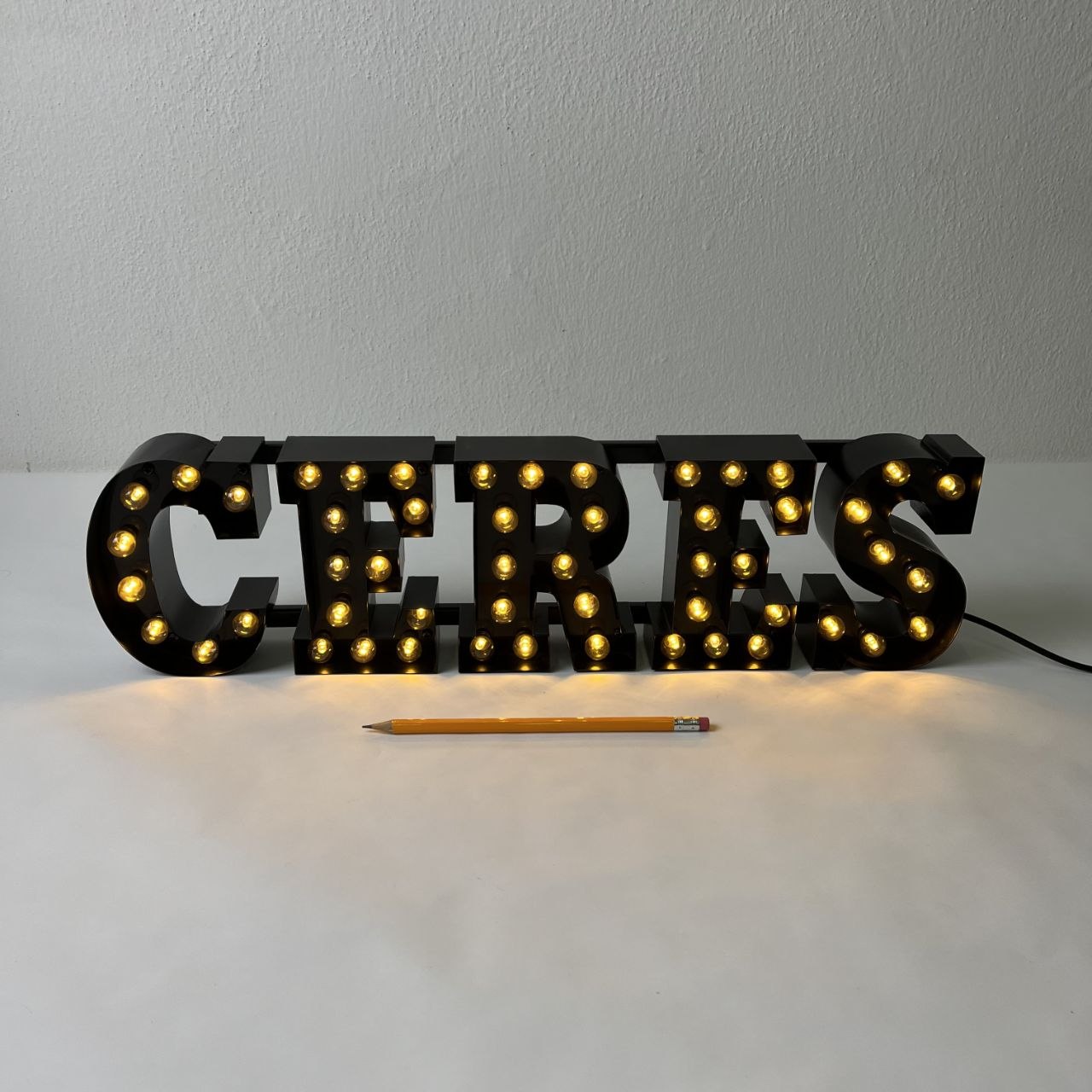 Insegna luminosa  - Ceres