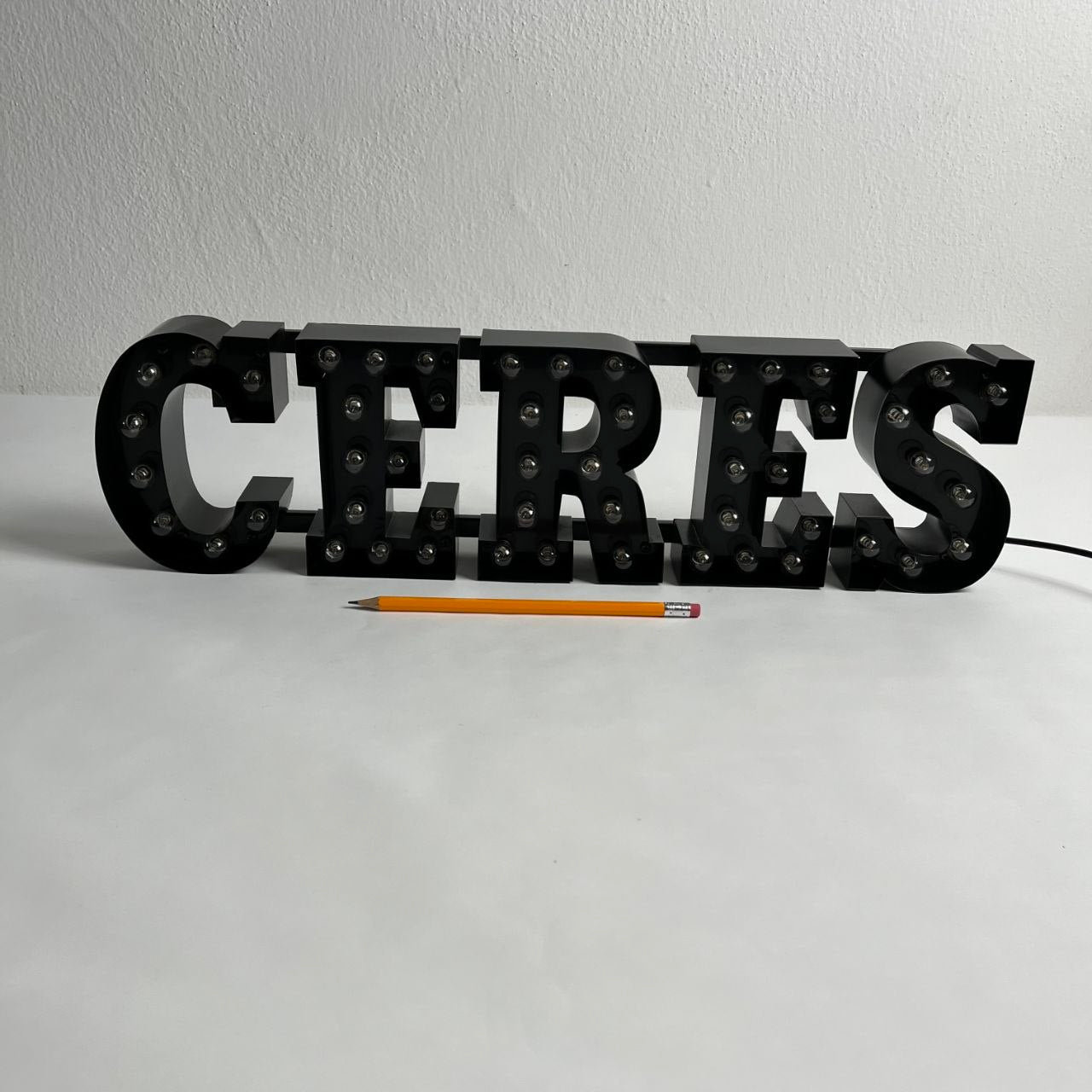 Insegna luminosa  - Ceres