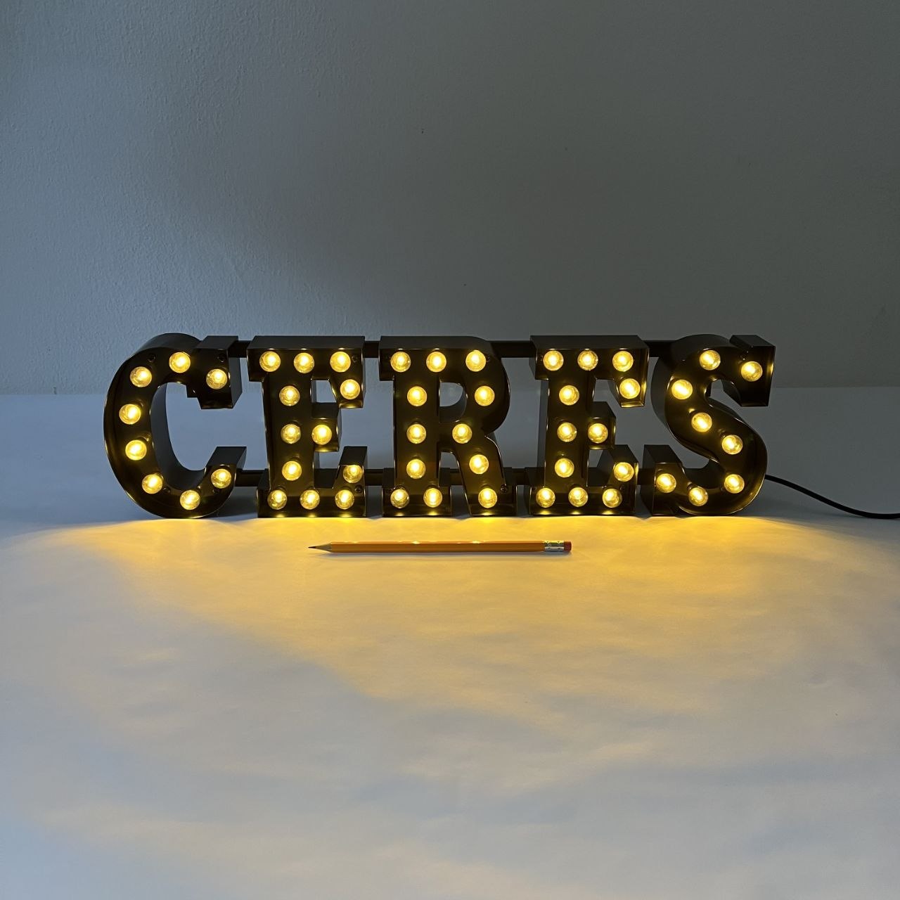 Insegna luminosa  - Ceres