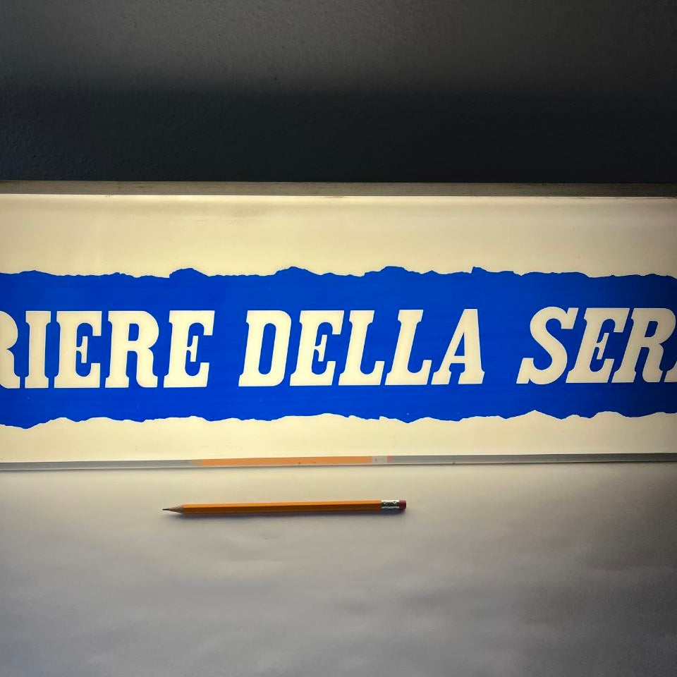 Insegna luminosa - Corriere della Sera | Anni '60
