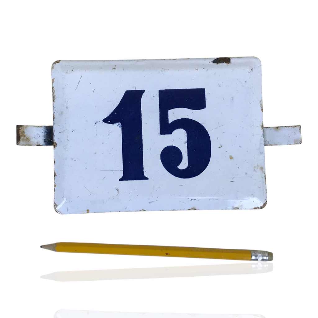 Enameled plaque - Civic 15