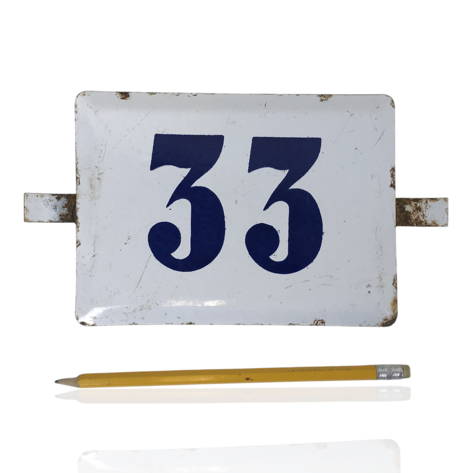 Enameled plaque - Civic 33